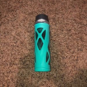 Zulu glass water bottle